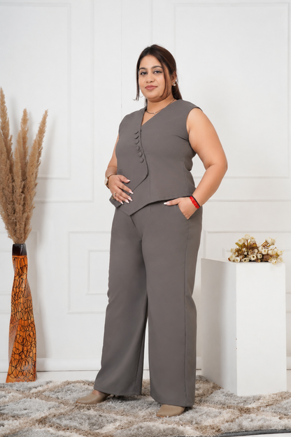Mocha Power Co-Ord Set – Sleeveless Blazer & Wide-Leg Pants (Plus Size)